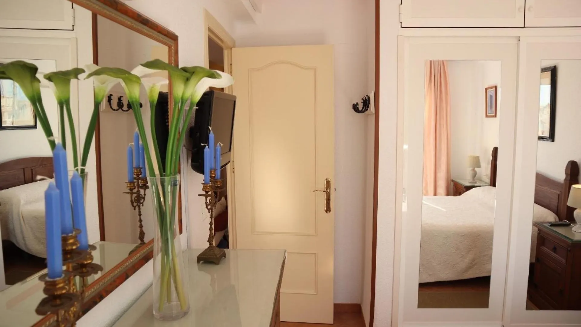 Apartment Ferienwohnung Fuer 4 Personen Ca 65 Qm In Nerja, Andalusien Costa Del Sol Spain