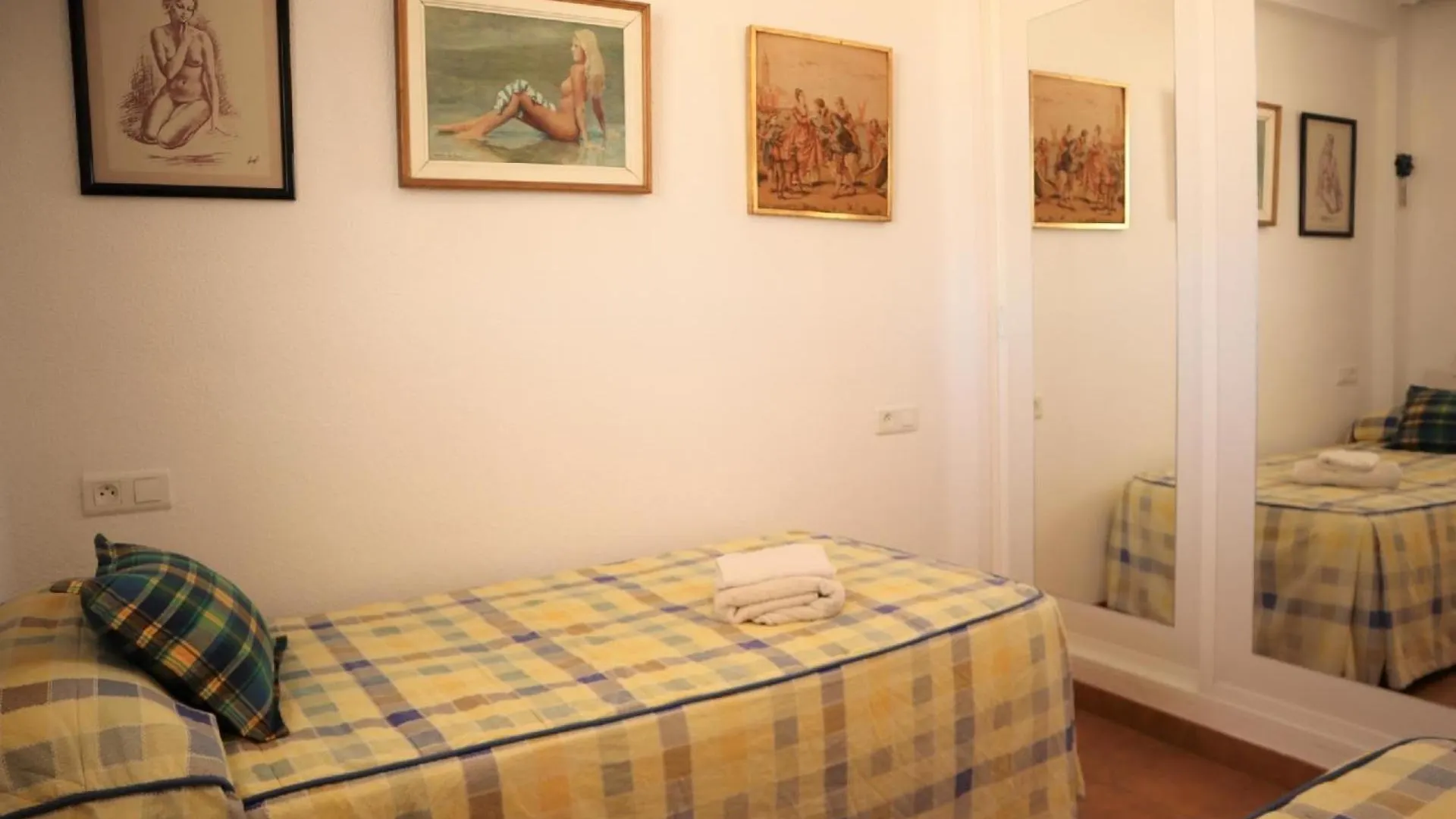 Apartment Ferienwohnung Fuer 4 Personen Ca 65 Qm In Nerja, Andalusien Costa Del Sol