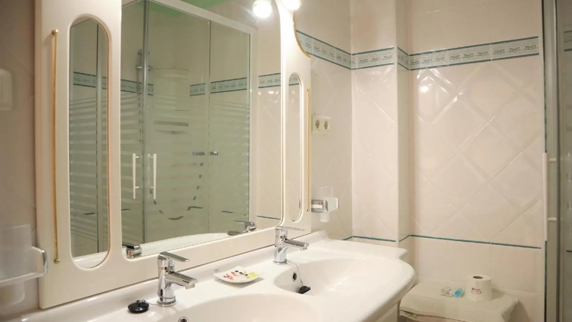 Ferienwohnung Fuer 4 Personen Ca 65 Qm In Nerja, Andalusien Costa Del Sol